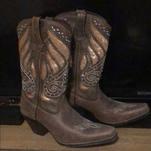 Dorango -Like new, worn once